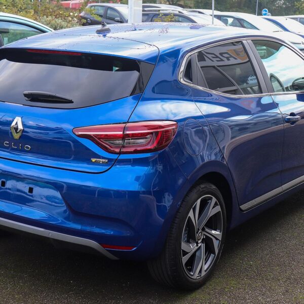 Renault Clio — dane techniczne, wymiary, silniki, spalanie, pojemność, ceny, opinie