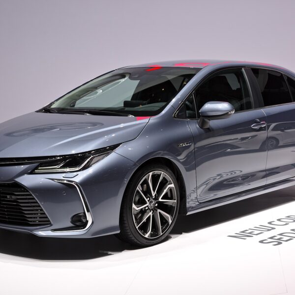 Toyota Corolla — dane techniczne, wymiary, silniki, spalanie, pojemność, ceny, opinie