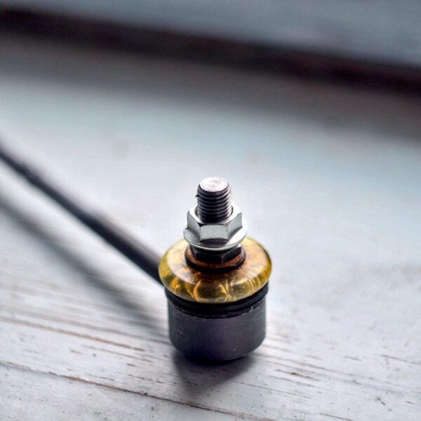 Wymiana łącznika stabilizatora – krok po kroku.